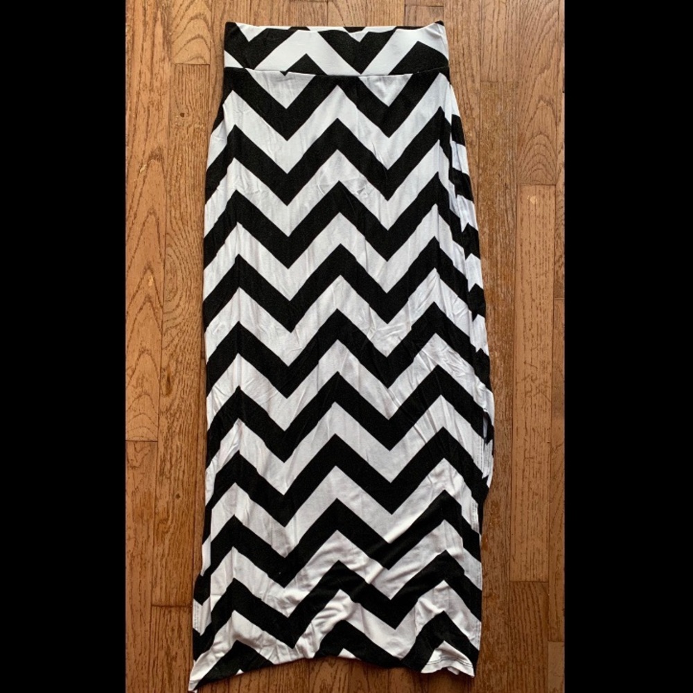 ana maxi skirt
